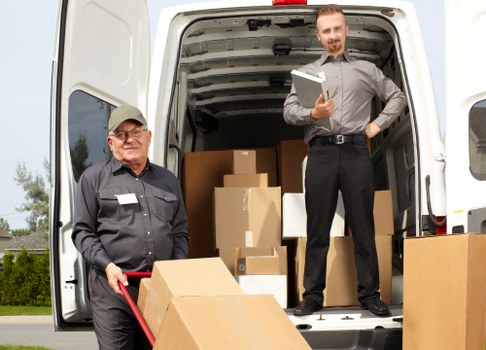 Moving van service near Hither Green residential streets
