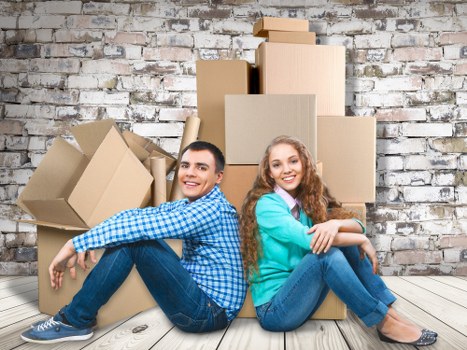 Checklist and packing supplies for a house move